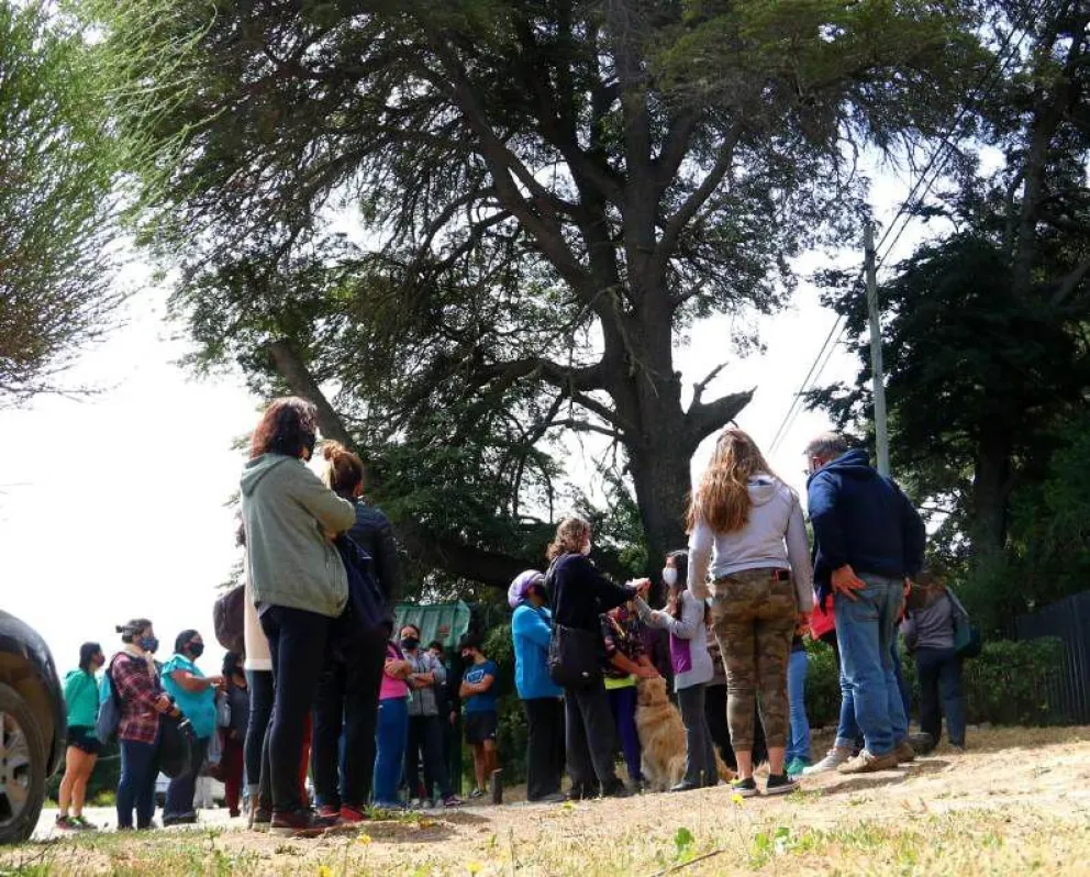 Los vecinos de Villa los Coihues se sienten en tierra de nadie