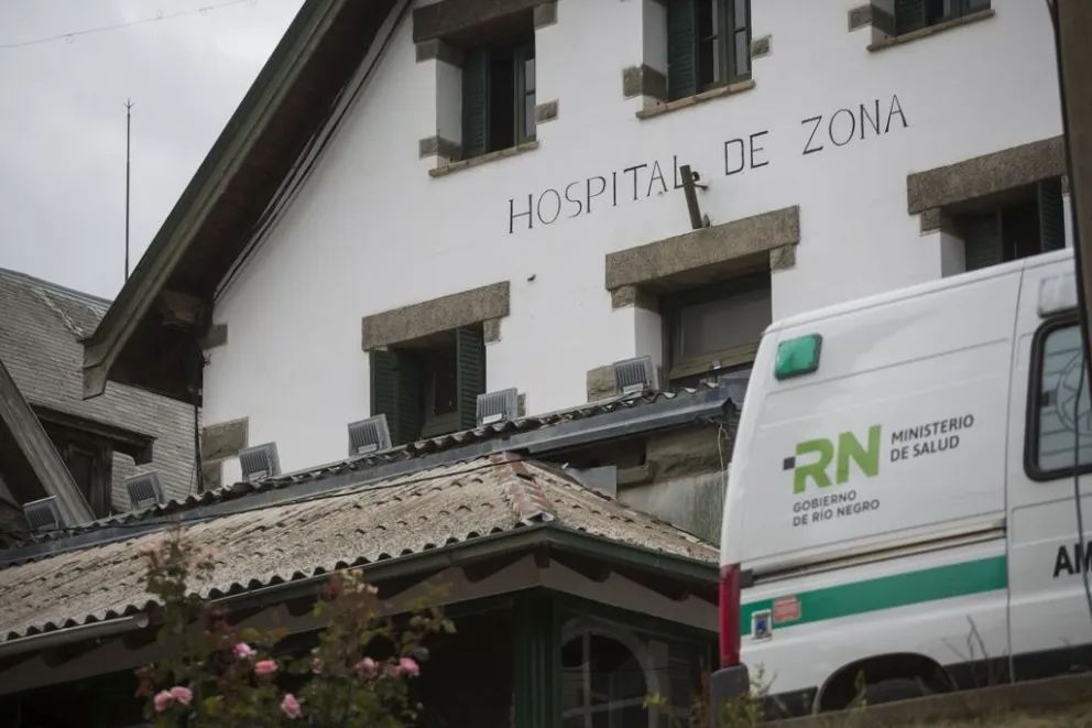 Un hombre está grave al ser baleado en la cabeza