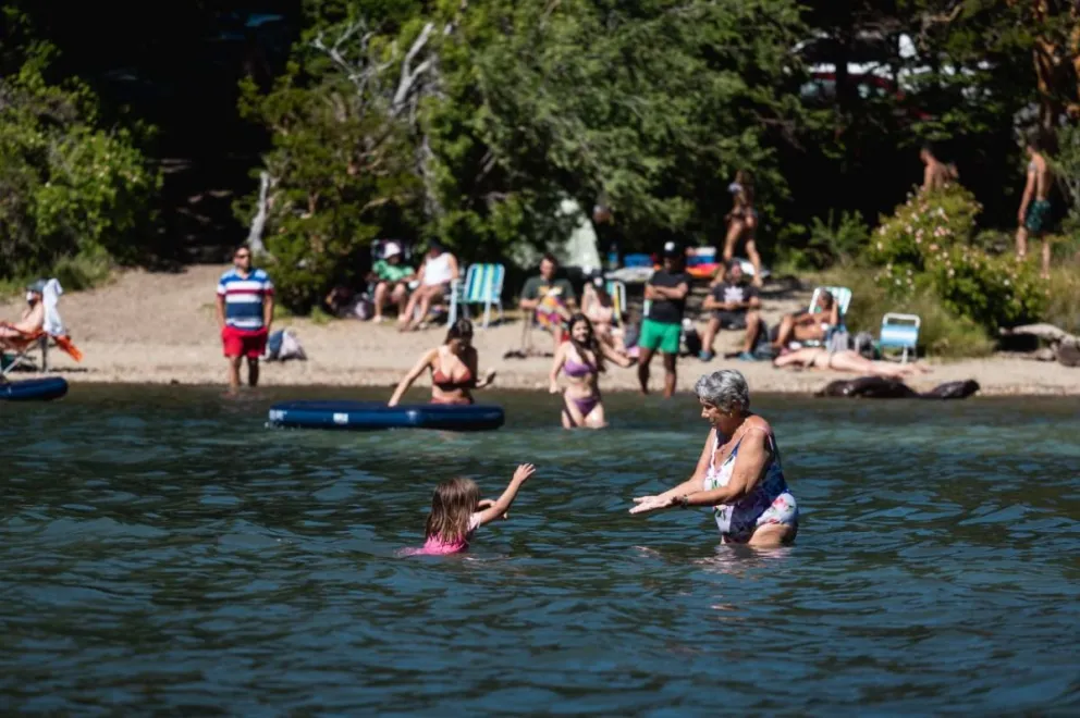 Bariloche espera 450 mil turistas de Brasil en el verano 