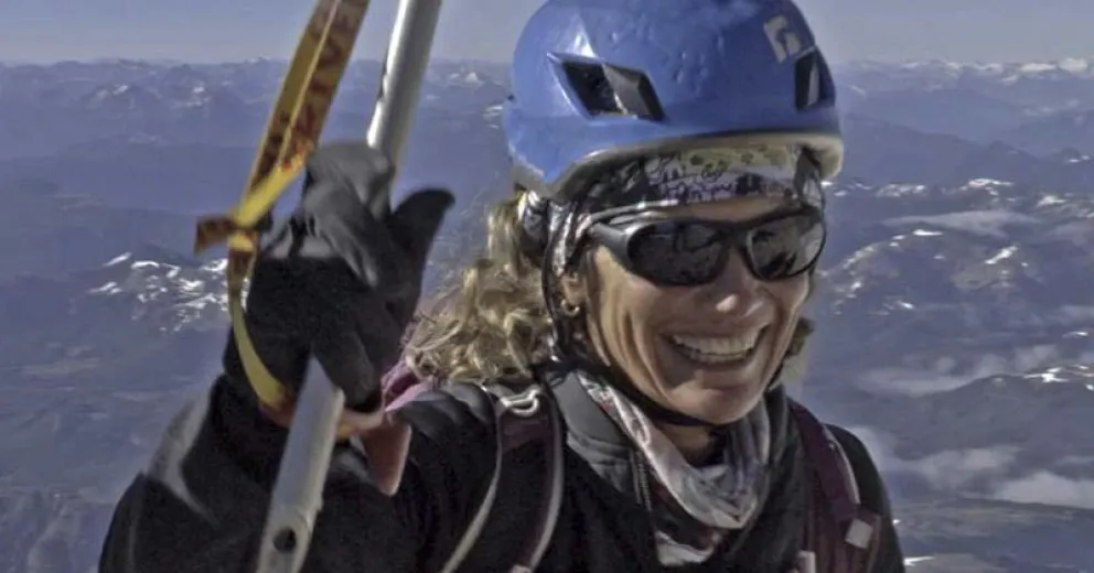 Maru Botana ascendió la cumbre argentina del Tronador