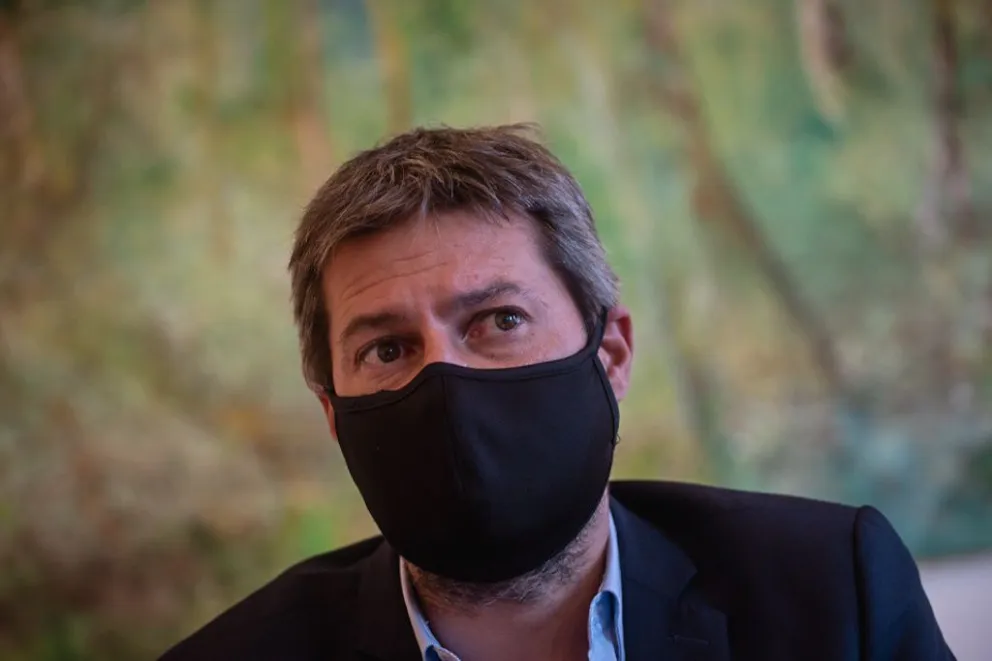 Lammens defendió al turismo estudiantil y aseguró: "Se está haciendo un enorme trabajo, lo vamos a respaldar"