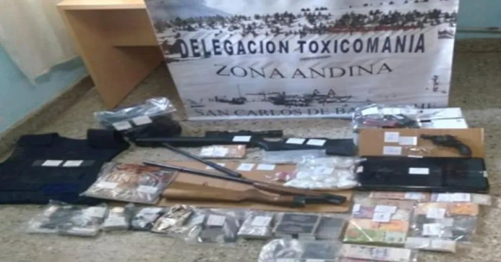 Secuestran cocaína y armas de fuego en tres procedimientos