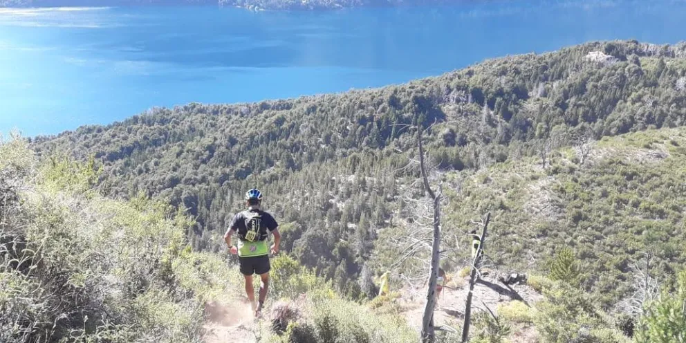 Se corre el trail solidario Kilómetro Vertical a beneficio de la Comisión de Auxilio