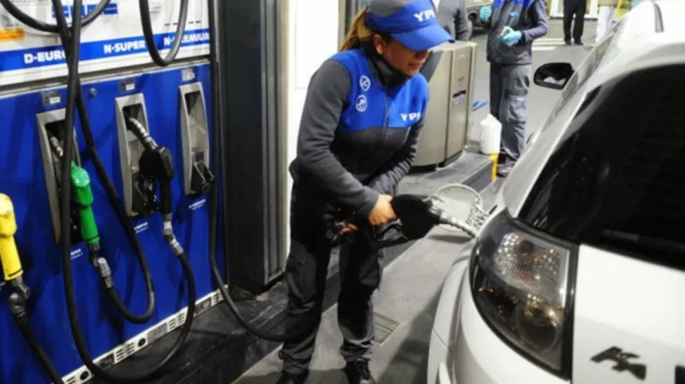Volvió a subir el precio de combustibles: 1% en nafta y 1,9% en gasoil
