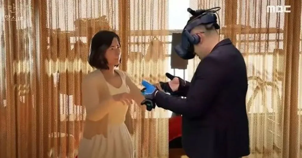 Se reencontró con su esposa fallecida a través de la realidad virtual