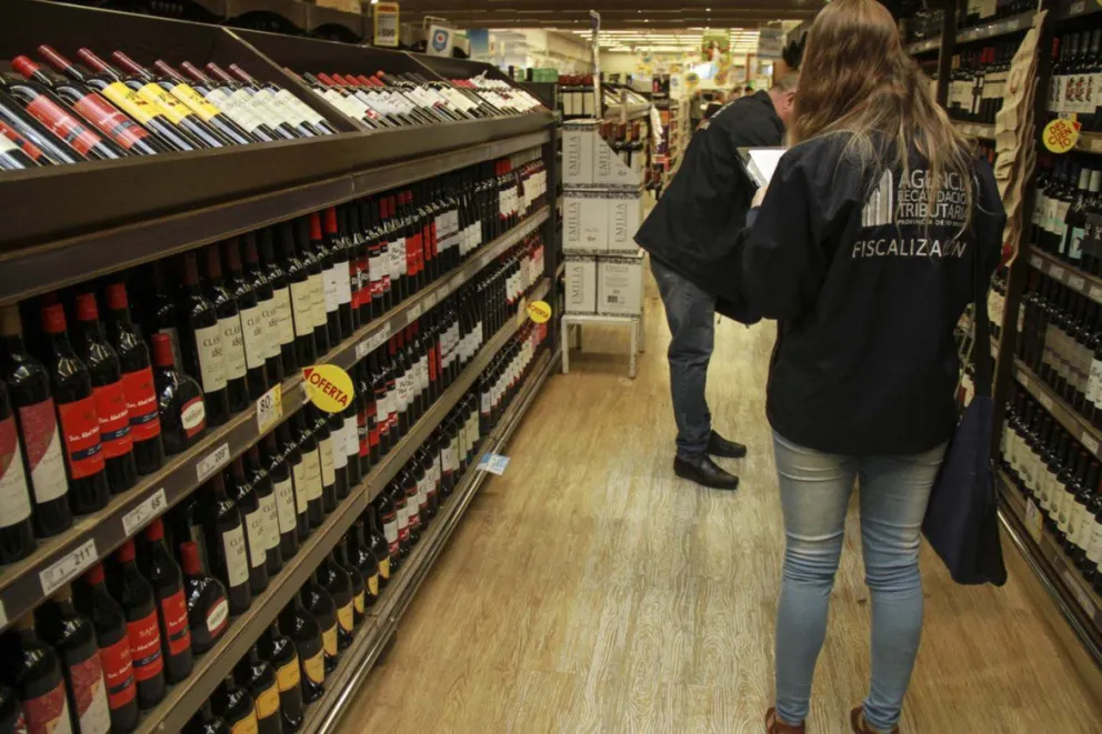 Relevan subas y un alto porcentaje de faltantes en productos de precios máximos