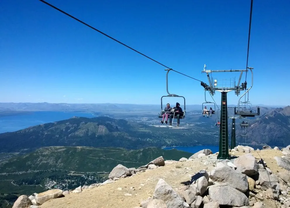 Cerro Catedral sigue a pleno en el mes de febrero