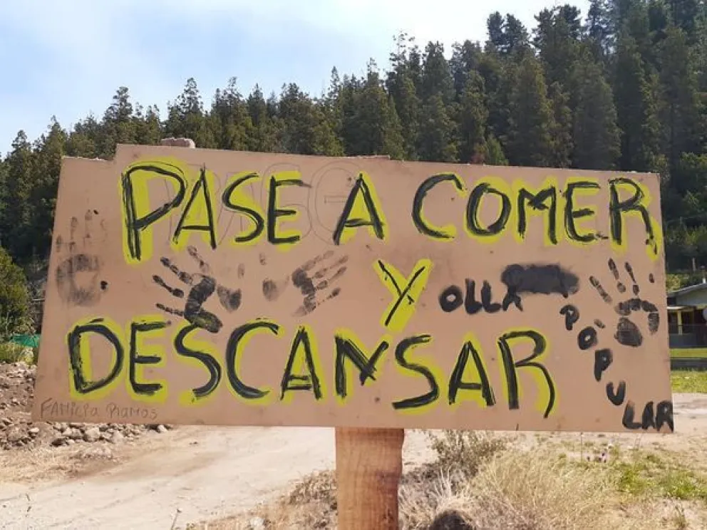 Una familia cerró su camping para brindar alimentos y descanso a los brigadistas