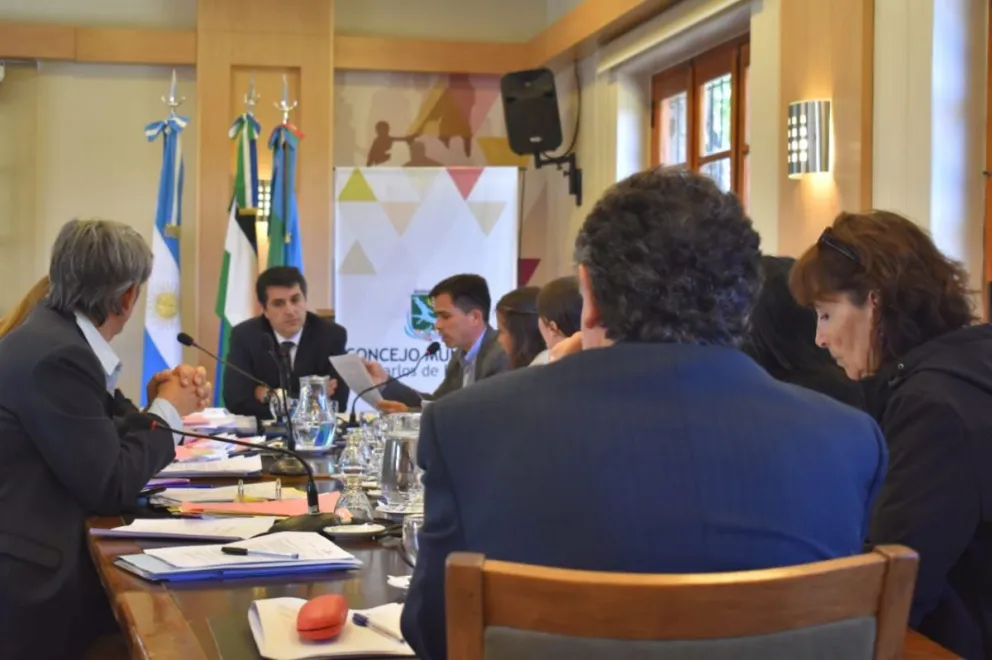 En la primera sesión se aprobaron proyectos de tierras y políticas sociales