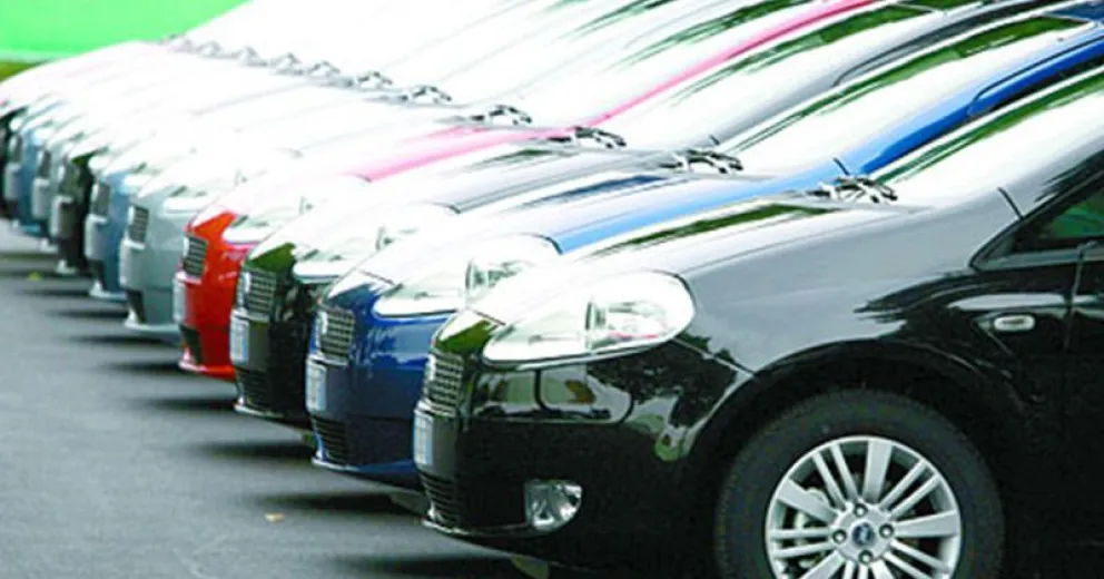 Cuesta abajo en la venta de vehículos nuevos