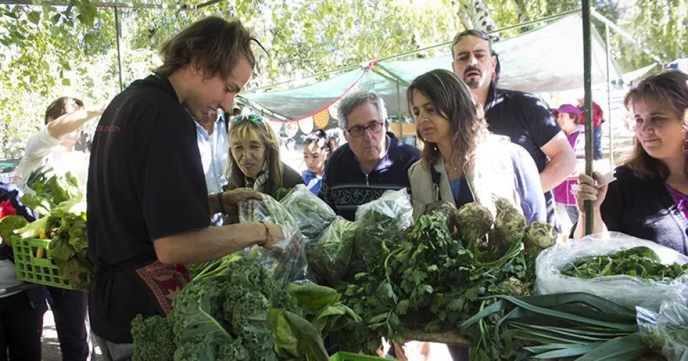 Con gran asistencia finalizó la Feria Franca en plaza Belgrano