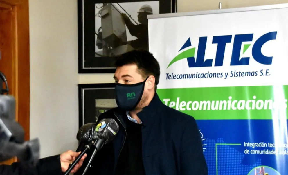 Javier Conti: “la tecnología es una herramienta para el crecimiento de la sociedad”