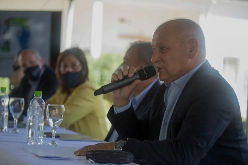 Vacunación Covid 19: buscan evitar atascos con los +60 y los grupos de riesgo