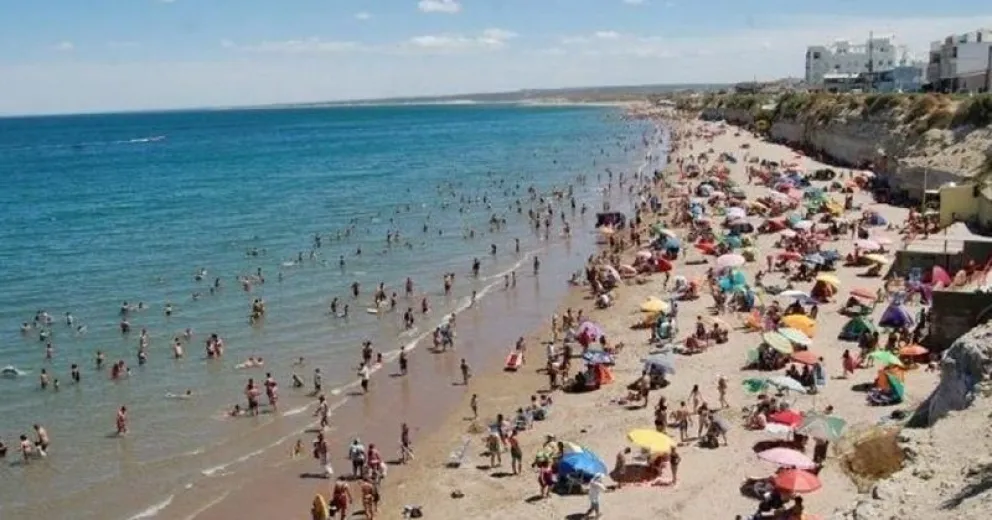 Fin de semana de carnaval: miles de personas coparon Las Grutas y el Puerto