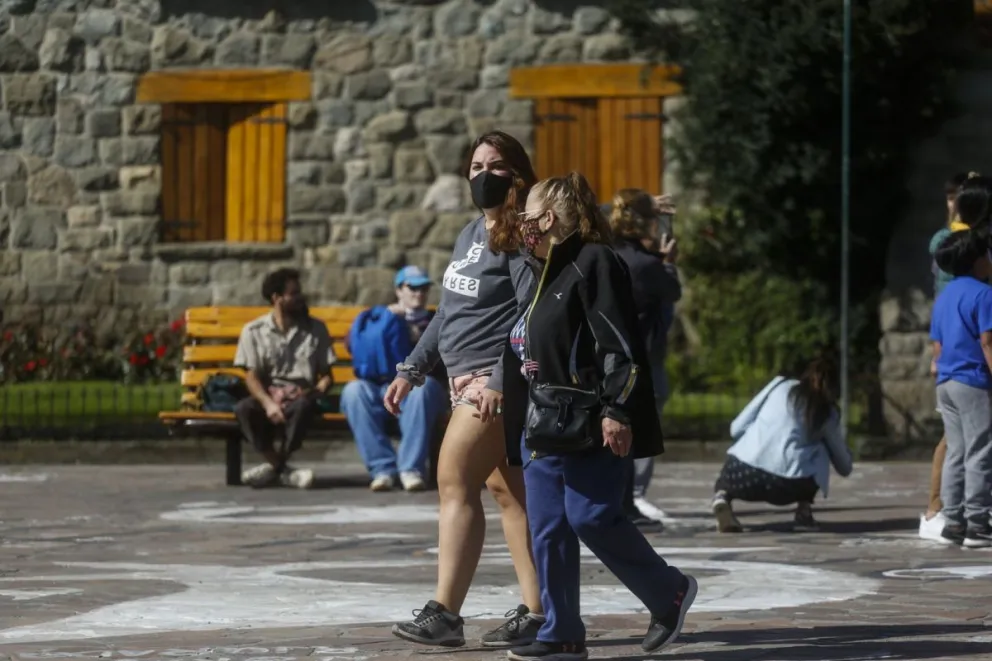 Línea de WhatsApp para turistas: cuáles son los temas más consultados