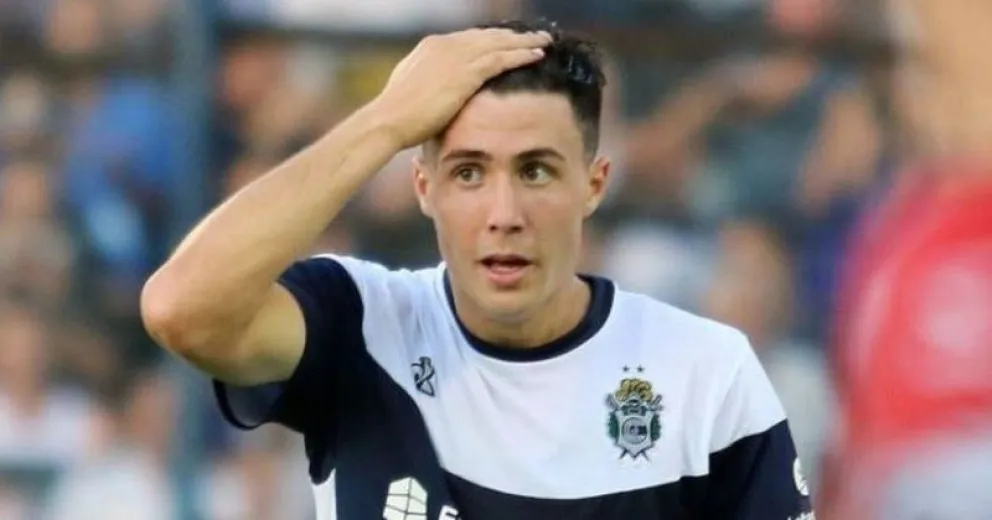 Salió “Nacho” Fernández, entró Paradela