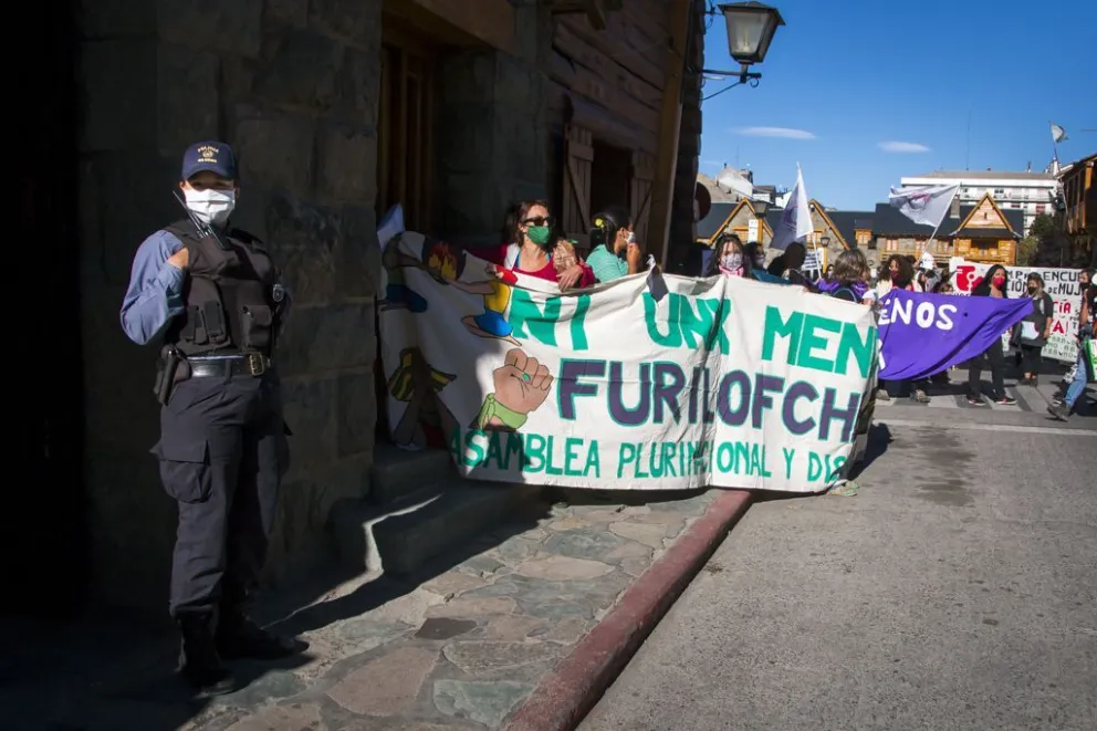 Marcha contra los femicidios con una alta verborragia antipolicial