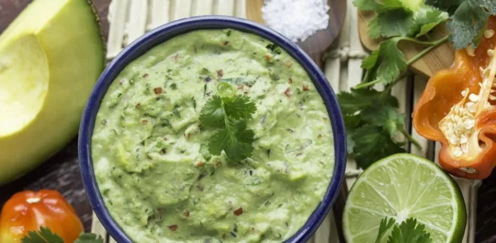 Cómo hacer guacamole picante al mejor estilo mexicano