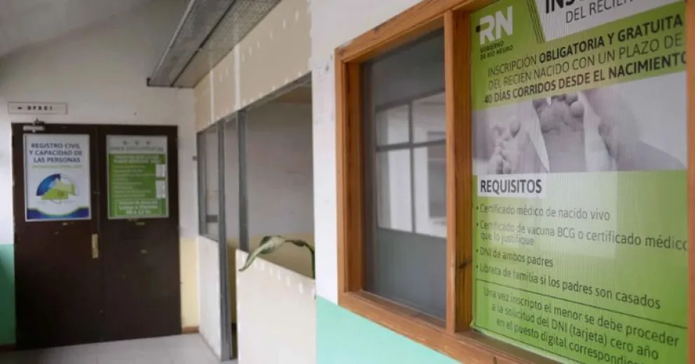 El director del Registro Civil invitó a los padres a buscar una solución