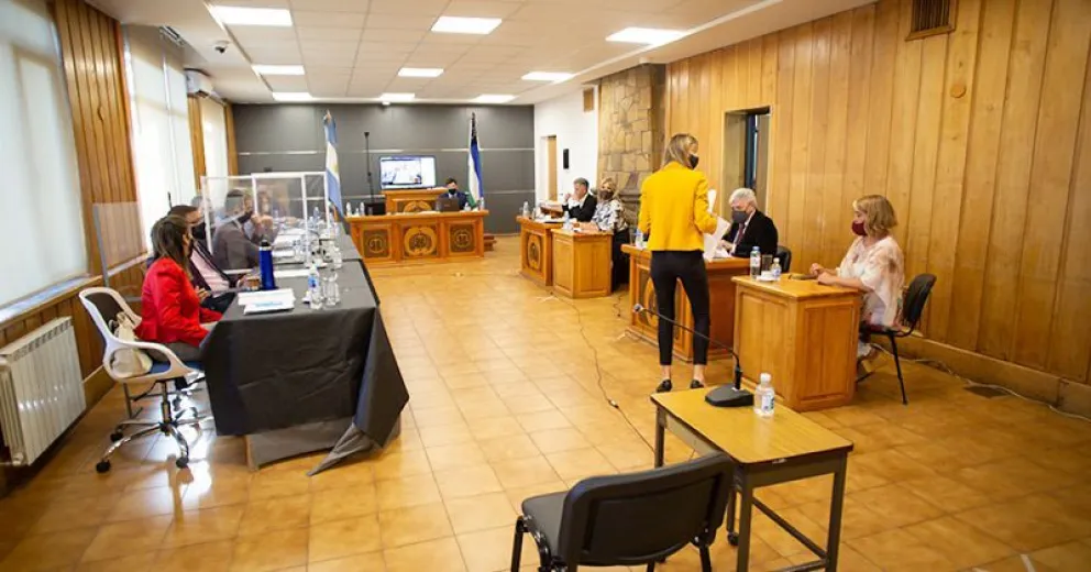 Durísimos testimonios de los exempleados de la jueza de El Bolsón Erika Fontela