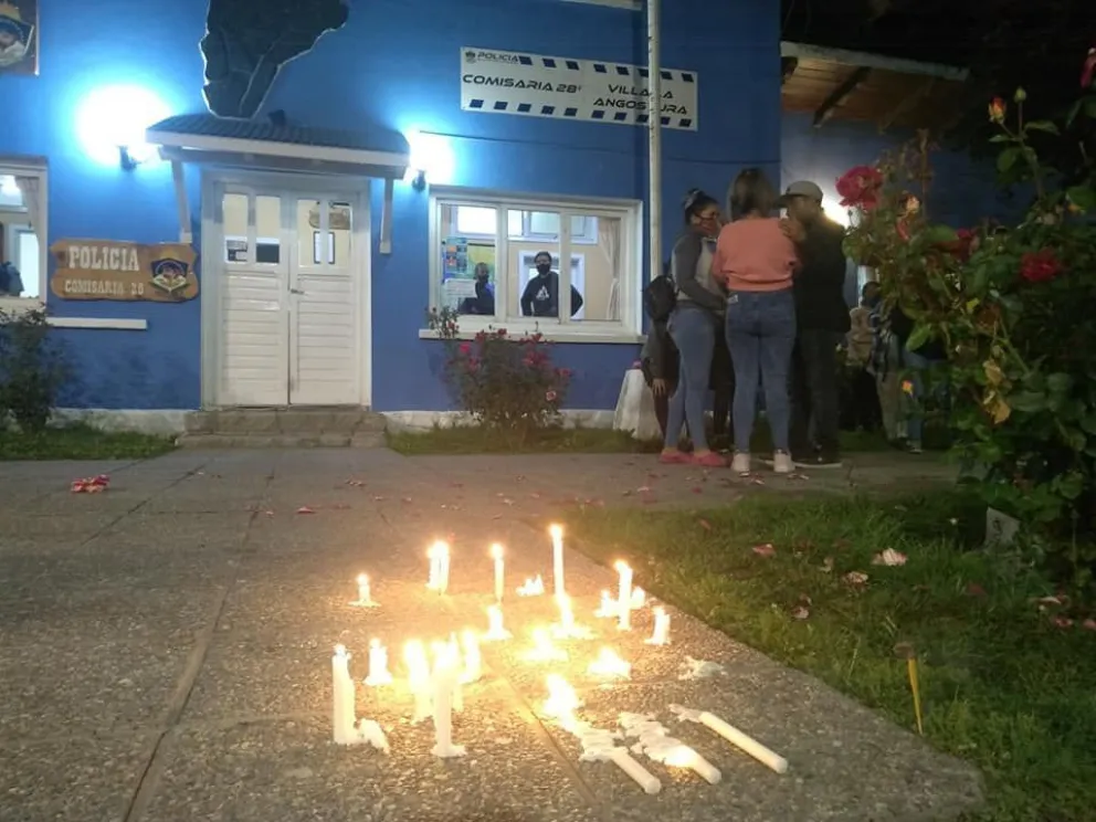 Brutal femicidio de una joven de 21 años en pleno centro de Villa la Angostura
