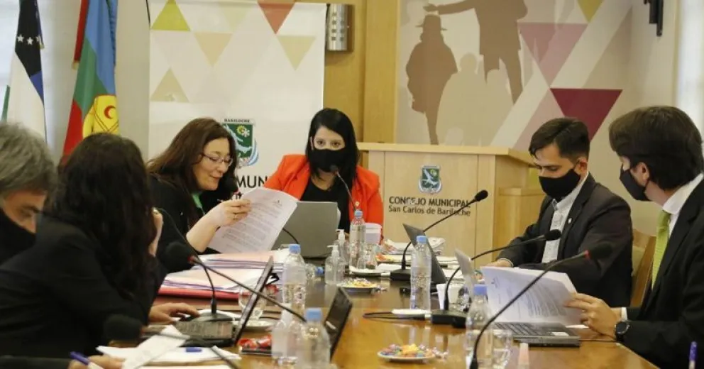 Concejo: cortocircuitos por la presencialidad en la comisión Legislativa