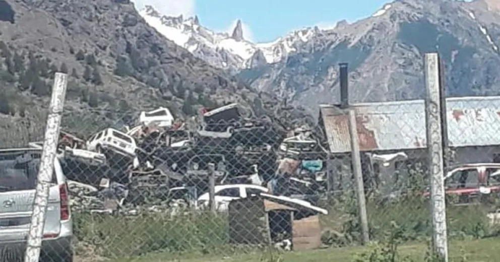 Golpean, arrastran por el patio y se llevan los ahorros de un adulto mayor en El Pilar I