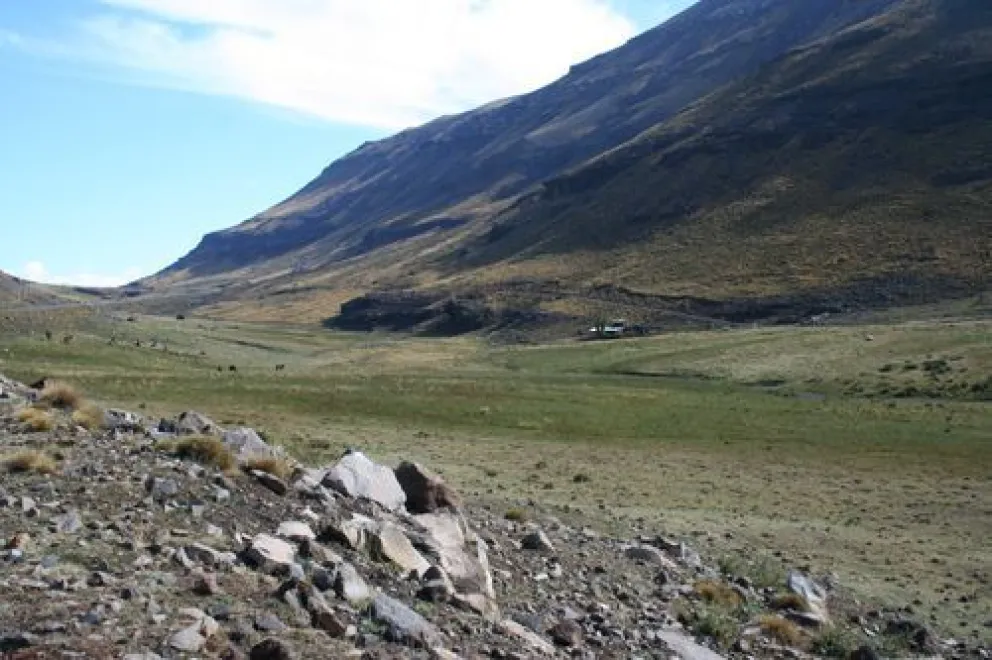 Deben indemnizar a puestero de estancia que se cayó por el hielo acumulado en el piso