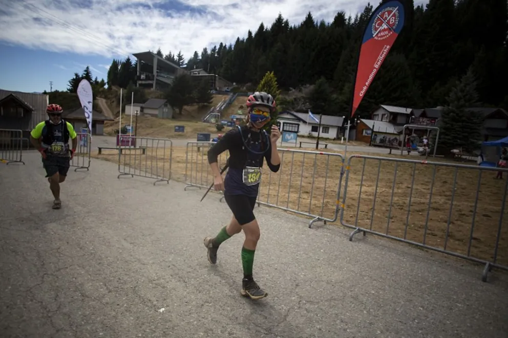 Sergio Pereyra y Ruth Oñate brillaron en el Trail de los Filos 2021