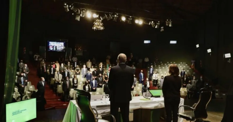 Los puntos más destacados del discurso de la gobernadora