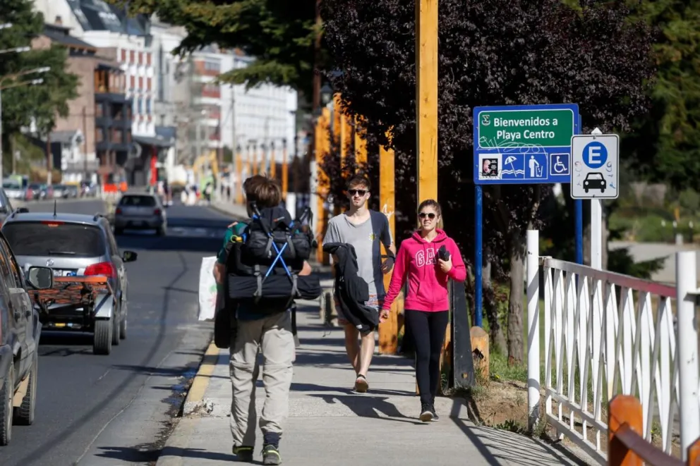 Proponen crear una App "para cuidado de residentes y turistas en espacios públicos"