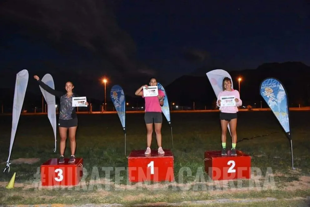 Barilochenses presentes en la Corrida Aniversario de Esquel