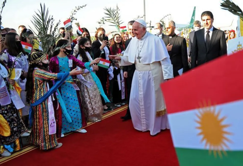 El papa Francisco pidió que las mujeres en Irak sean "respetadas y defendidas"