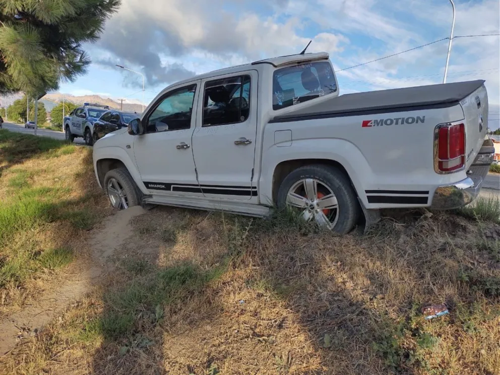 Secuestraron dos camionetas iguales por maniobras sumamente peligrosas