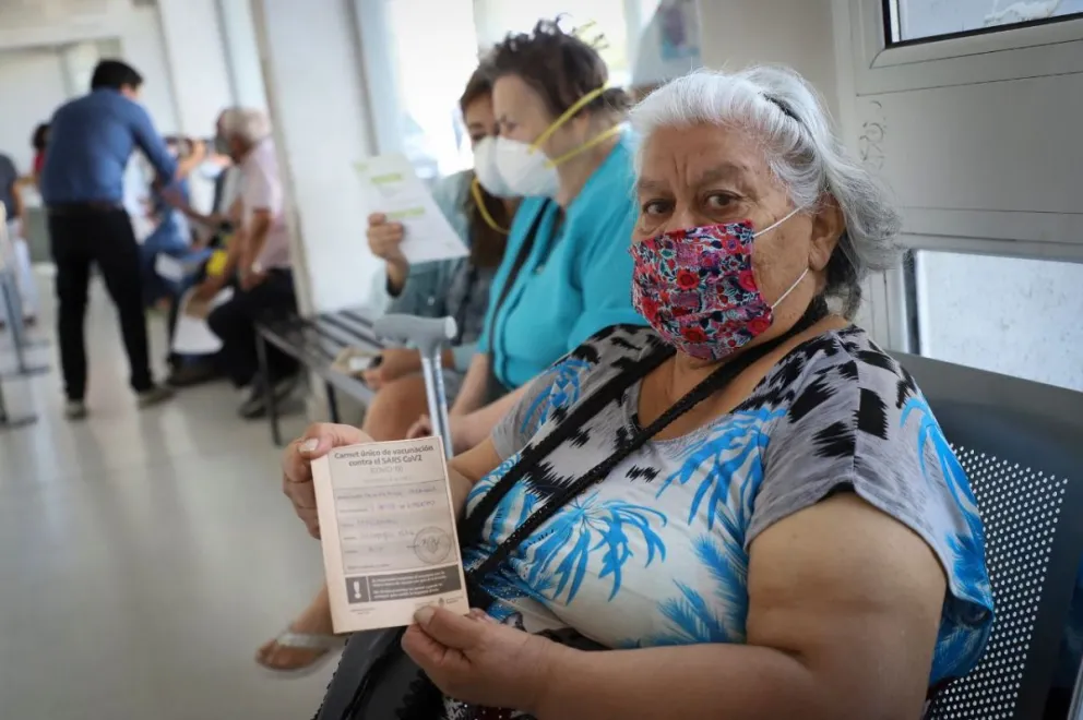 Vacunas: idas y vueltas con los mayores, y pocas definiciones