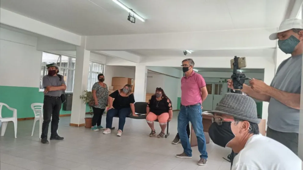 Valeri ofreció dos soluciones a la falta de agua en los barrios del Sur