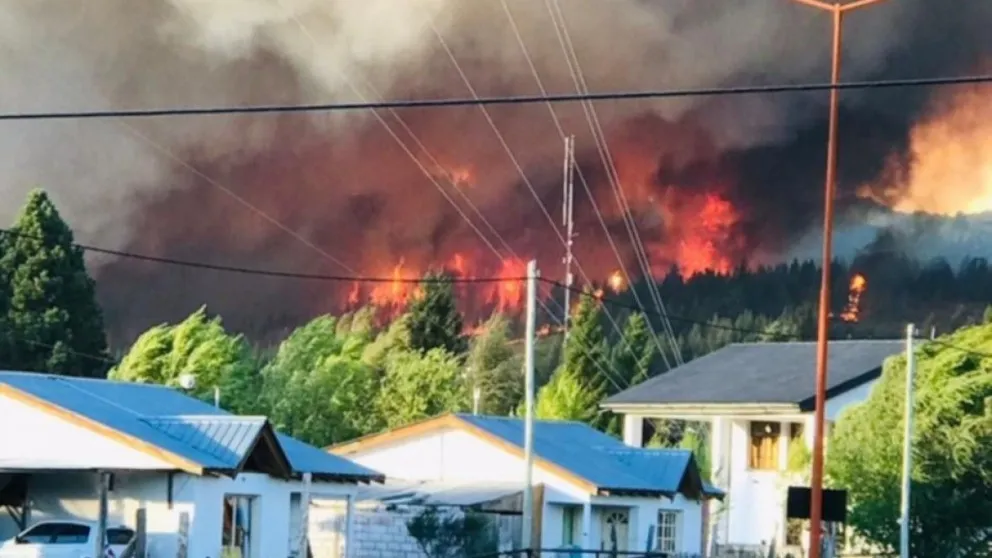 La pista del auto blanco involucrado en los incendios de la Comarca Andina 