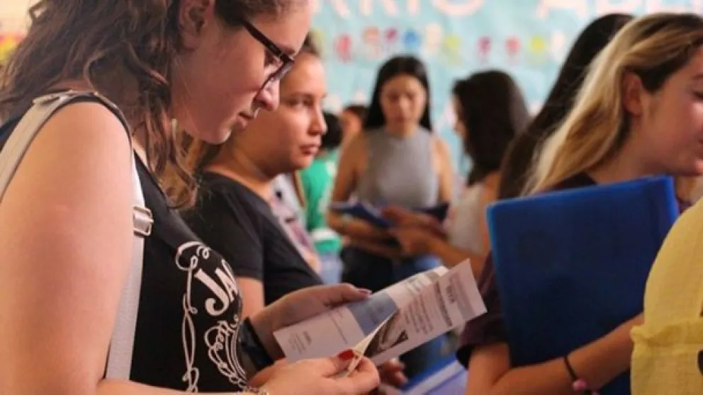 Becas Progresar: se estima que alcanzarán a 750.000 jóvenes de todo el país