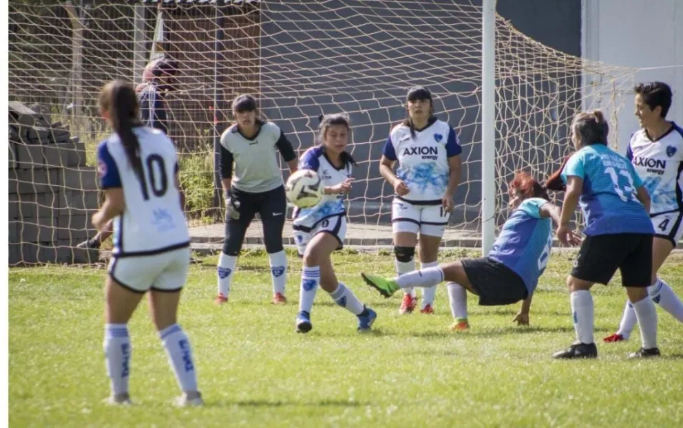La B femenina ingresa en la recta final