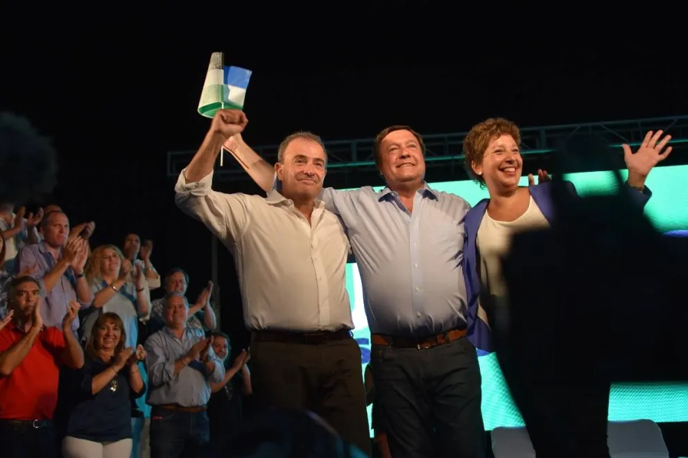Weretilneck reúne a Juntos y activa al partido provincial
