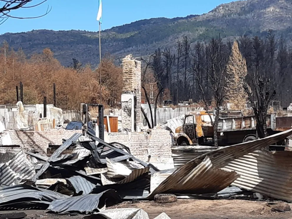En Lago Puelo invitan a la asamblea de reconstrucción de la Comarca
