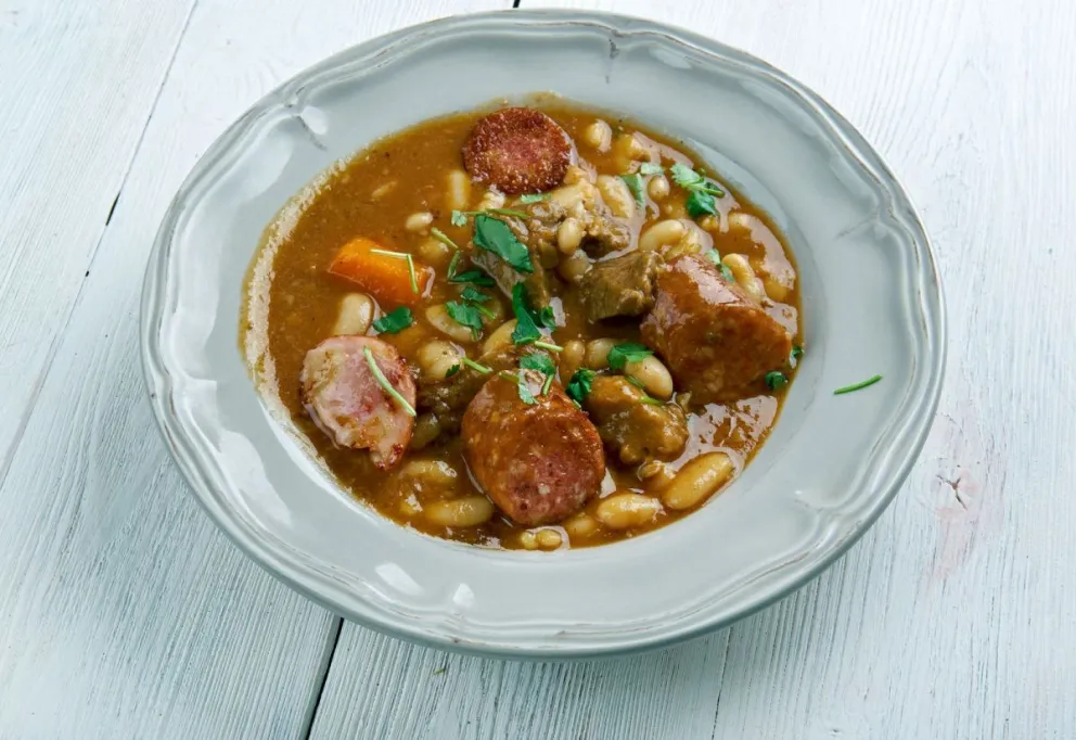 Al mal tiempo, alto guiso montañés