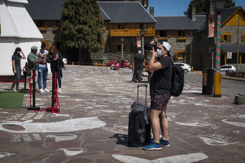 Esperan que el turismo internacional pueda llegar a Bariloche en septiembre