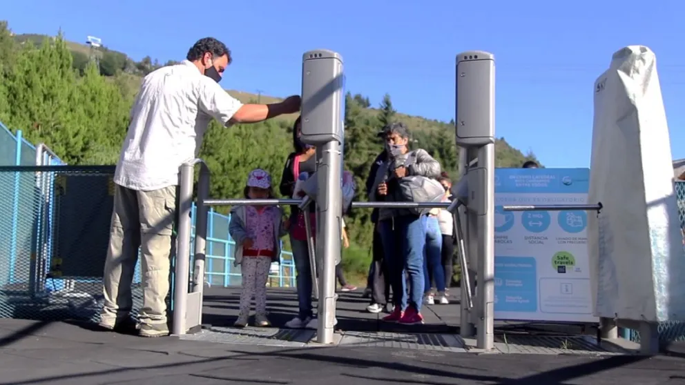 Más de 10000 residentes de Bariloche disfrutaron de los ascensos gratuitos en Catedral