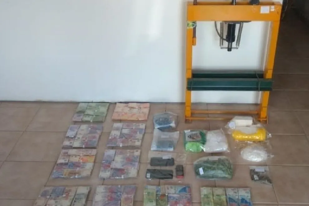La Policía de Río Negro secuestró más de tres kilos y medio de cocaína de máxima pureza