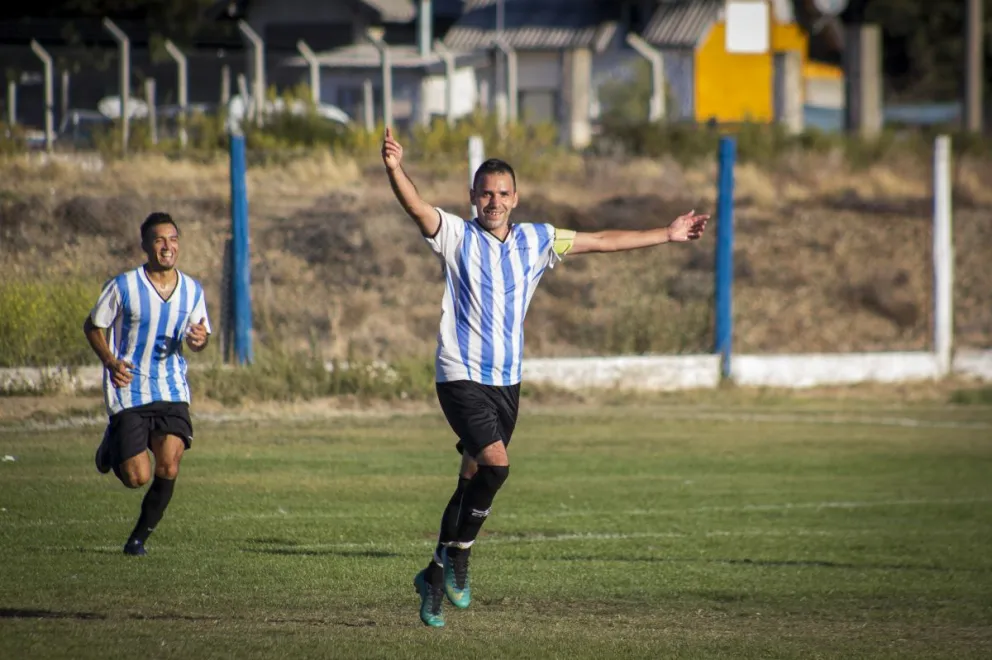 El fútbol decidió no volver hasta el 31 de mayo inclusive
