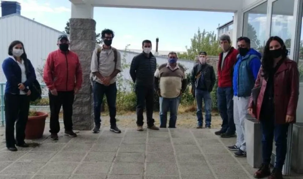 El sendero junto al lago Moreno sería "educativo y ambiental"
