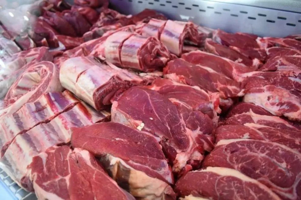 Suba en naftas y maíz, los motivos del aumento de la carne en Río Negro