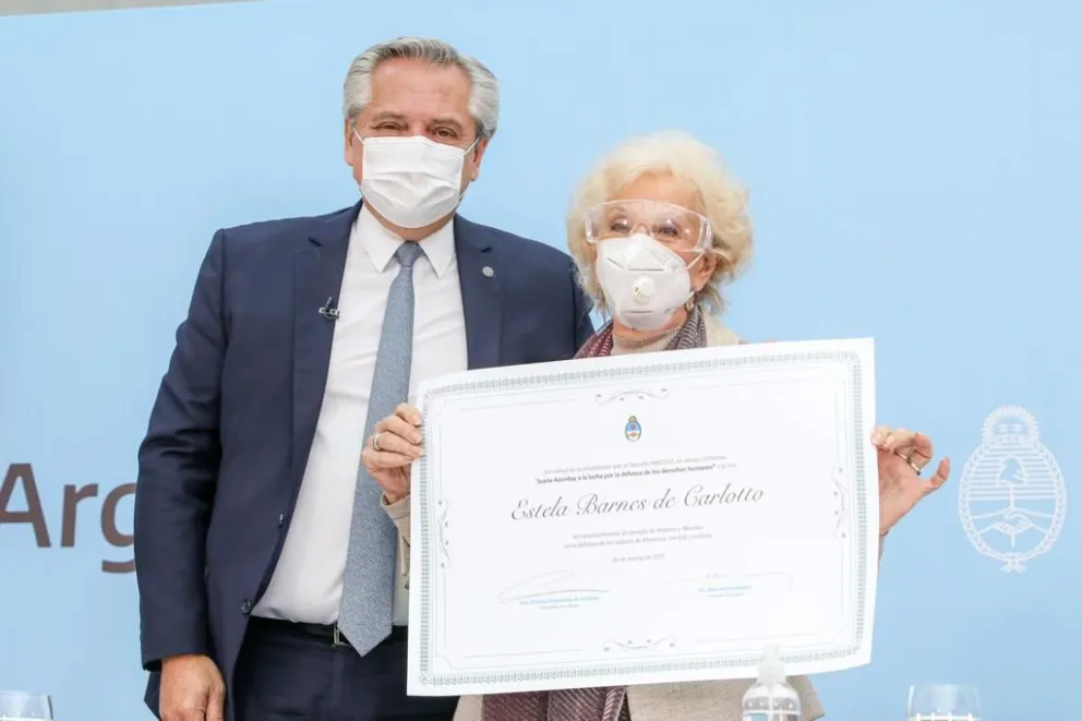 Fernández: “Las madres y abuelas son un ejemplo de lucha, un modelo a seguir"