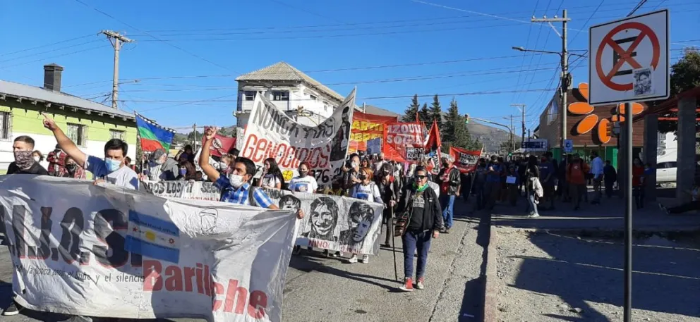 Cientos de personas se sumaron a la movilización por el Día de la Memoria